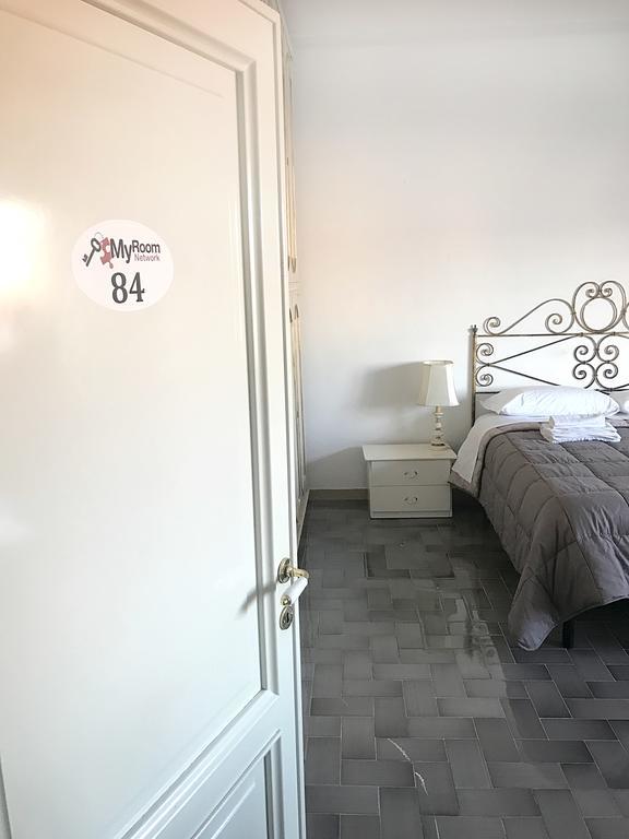 Myroom A Un Passo Dal Centro أريتسو المظهر الخارجي الصورة