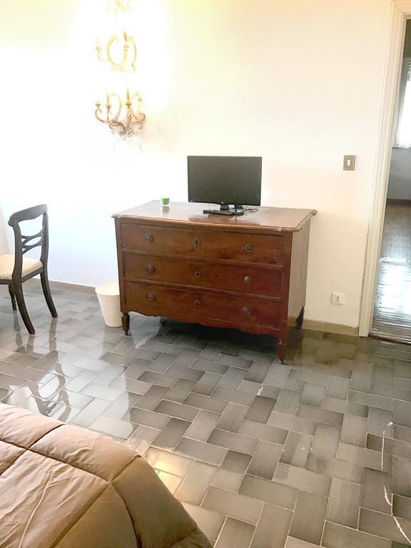 Myroom A Un Passo Dal Centro أريتسو المظهر الخارجي الصورة